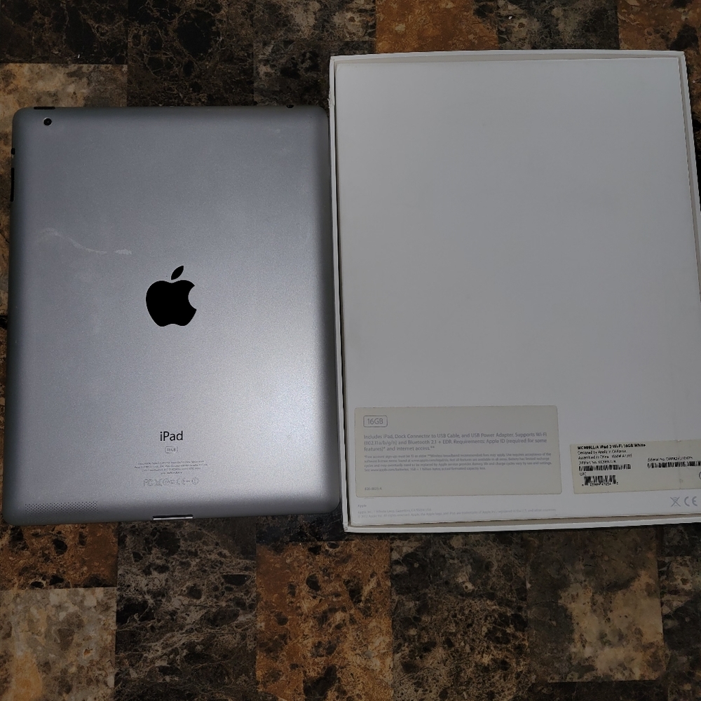 Apple IPad 2 - Picture 2 of 9
